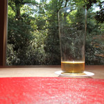 齋華 - ぱっと明るくなったり。行き詰った思考をリセットしてくれるようなライト。