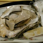 沢乙温泉 里山旬味 うちみ旅館  - 岩牡蠣　私は生が苦手とお話したら焼いて下さいました(^_^;)