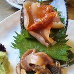 Akabee - 赤貝のお刺身　