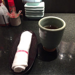 Iwasaki - おしぼり、お茶
