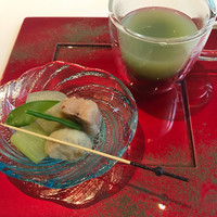 ブラン ルージュ - 煮物が…？？でした。フレンチ…じゃない。。けど、一緒に出てるスープ(貝とあおさ)に合わせて和風なのか？？