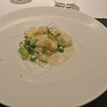 リストランテ カノフィーロ - 北アカリのニョッキ　ロックフォールチーズとセロリ、グリーンピースのソース