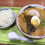 モテナス - 新玉名ラーメンごはんセット