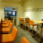 角打ち＋81 カネセ商店 - ◆店内