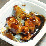 RF1 - 柔らかロースの黒酢酢豚（１００ｇあたり４２０円＋税・写真は９３ｇ３９０円＋税）２０１７年５月