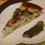 ワインバー バッカス - 今日のキッシュ（６００円）２０１７年５月