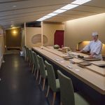 鮨 橋口 - 店内（なか）の景状（ありさま）