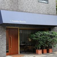 ラシェット・ブランシュ - お店の外観です