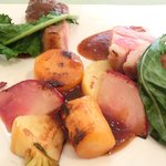 レスアルカーナ - 本日のプレートランチ 1260円 の北海道産の豚のローストと根菜のグリル エシャロットソース