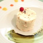 レスアルカーナ - 本日のデザート +210円 のヌガーグラッセ