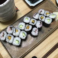 おつな寿司 - しそ三色