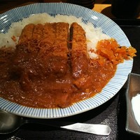 赤坂 金舌 - メンチカツカレー 1200円 凄いボリューム