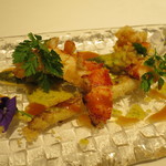 リストランテ サクラ - アメリケーヌソース、オランデーズソース、アンチョビとトマトのパウダー