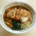 孫悟空 - 排骨麺(税別900円)