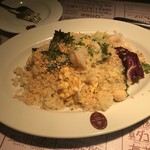 海鮮にんにくチャーハン