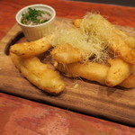 Ata - ヤングコーンのフリット 牡蠣のタプナード1