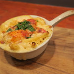 Ata - オマール海老の爪のグラタン