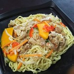 プレッセプレミアム - 豚肉と夏野菜の塩焼そば