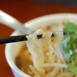 刀削麺荘 唐家 - 麺はモチモチ