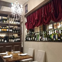 エノテカ ドォーロ 札幌店 - シャンデリアが素敵