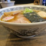 麺屋 奏 - 大きい丼です