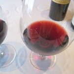 レストラン マノワ - ニュイ・サン・ジョルジュ　ヴィエイユ・ヴィーニュ　セレクション・マノワ　グラス（ハーフ）　￥648