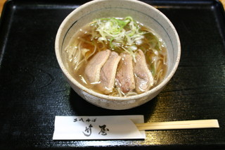 Honkakuteuchisobatakeya - 濃厚な鴨ダシが食欲をそそりました。