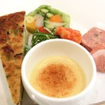 レスアルカーナ - 本日のプレートランチ 1260円 の前菜盛り合わせ