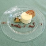 レスアルカーナ - 本日のデザート +210円 のブランマンジェのソルベ添え