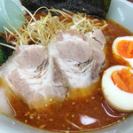 山岡家 - 辛味噌ネギチャーシュー麺  煮玉子