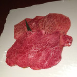 よろにく - ・焼物 希少部位
         シャトーブリアン
         シルクロース