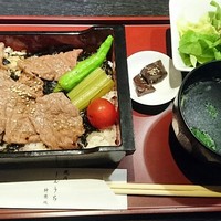 焼肉 しんうち 神楽坂 - 