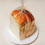 インダストリー - ホワイトブレッド。一斤 310円＋税