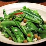 蓮香 - 山蘇樹子（オオタニワタリと台湾樹子炒め）