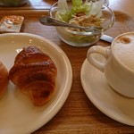 シェラン 今治店 - ドリンクはカプチーノにしました。