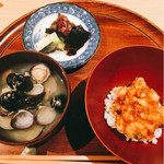 萬 - 締めはかき揚げ丼で♪