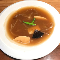 個室中華 頤和園 溜池山王店 - 