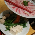 遊食豚彩 いちにいさん 銀座店 - 