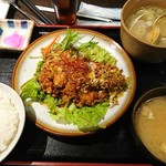 おばんざいと串揚げの店 たくみ - 