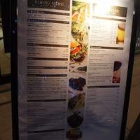 37 Steakhouse & Bar - 