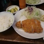 ロースかつ定食