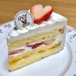 パティスリーアプロッシェ - ショートケーキ