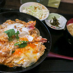 無添さぬきめん あじ豊 - ボクは「海老とじ丼」（800円）。コチラのお店・・・丼モノはハズレなしです。