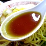 たか山 - 脂分少なくあっさりスープ！