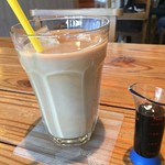 cafe TATI - 黒糖ラテ