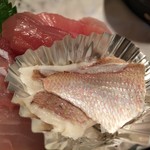 魚盛 - ★本日のランチ 刺身（まぐろ・平目・ぶり・たいすしめ）★たいすしめ