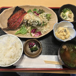 海鮮和食工房　にったん - 日替定食(鰯の味醂干し)¥900