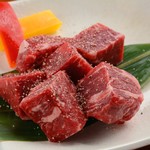 Kurogegyuu Ittou Gai Yakiniku No Suzuki - 