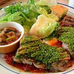 ダン ル シエル - 鶏もも肉のマスタードパン粉焼き