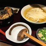 純愛うどん なでしこ - ひやかけ（￥500）・ミニ鶏玉丼（￥500）
